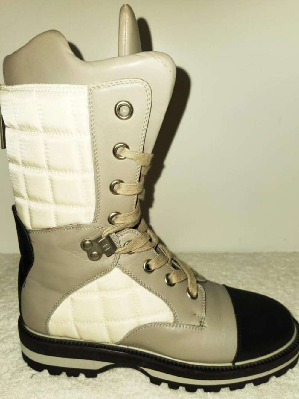 CHANEL BLACK, GRAY & WHITE LACE-UP LEATHER WINTER BOOTS, 6B